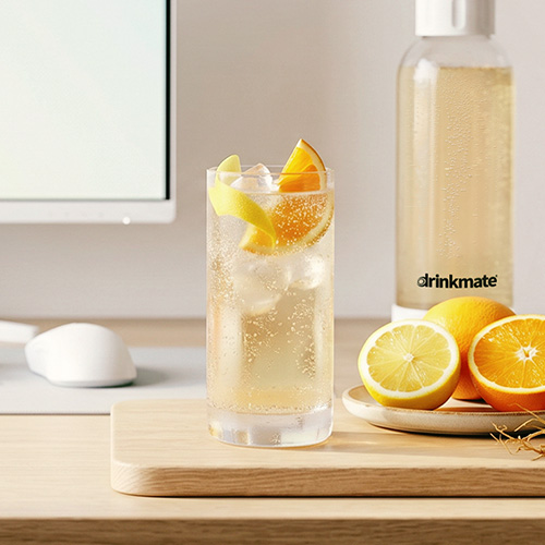 Drinkmate Getränkesprudler: Artikelbild mit einem Glas für Rezept: XP-Boost-Energy-Fizz